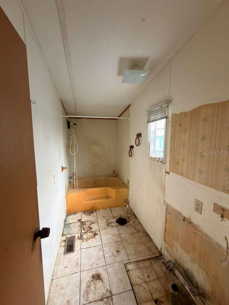 PARKWOOD ACRES - Residential