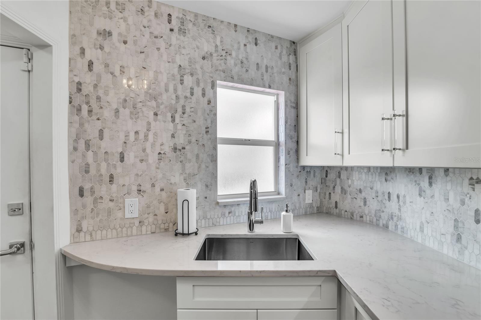 PARK AIRE CONDO - Residential