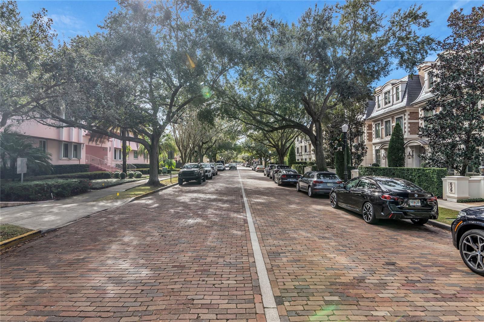 PARK AIRE CONDO - Residential