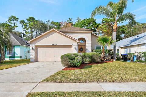 Photo of 10223 Dean Point Place, Orlando, FL 32825 (MLS # O6386881)