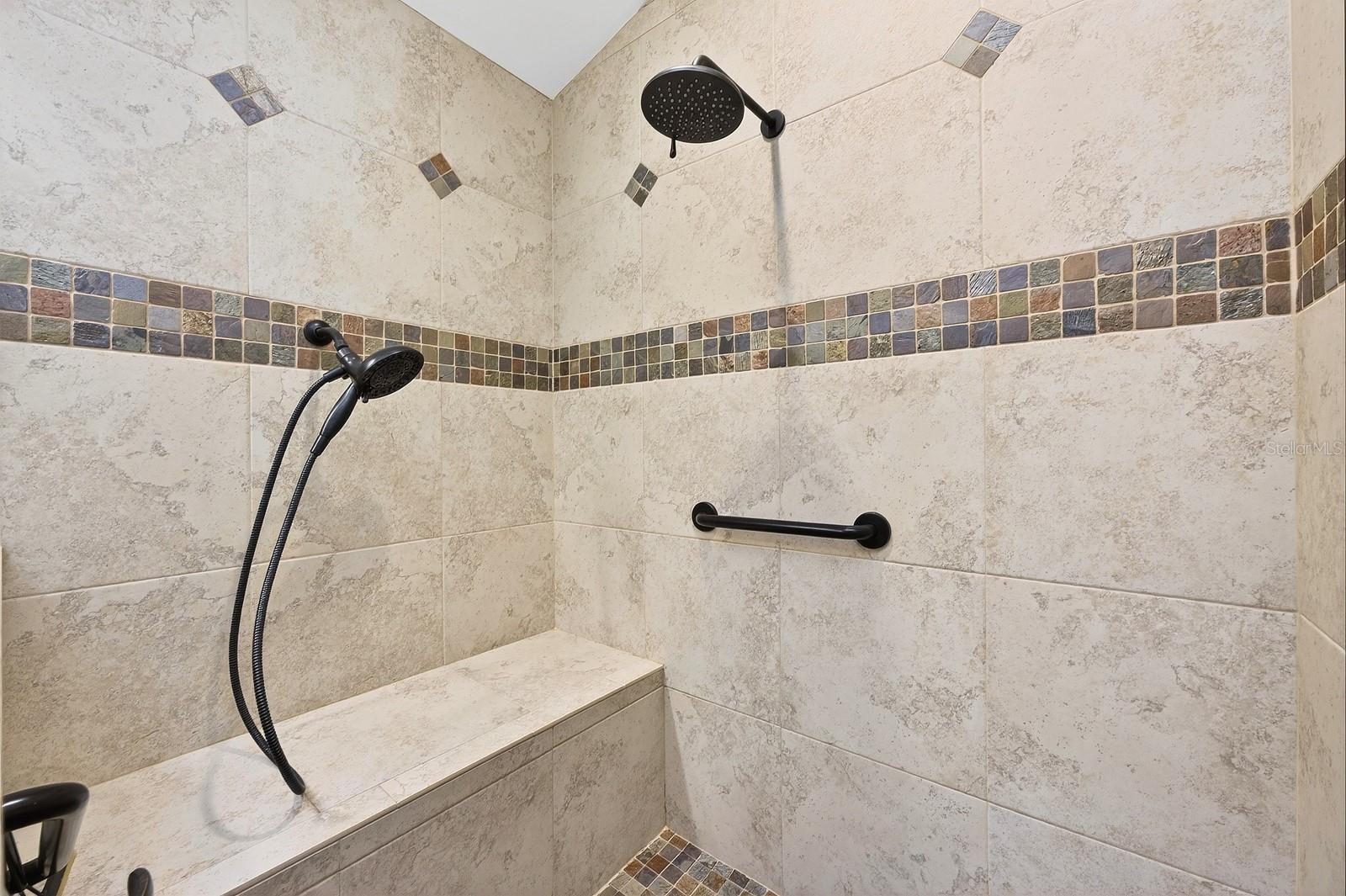 DEAN POINT - Residential