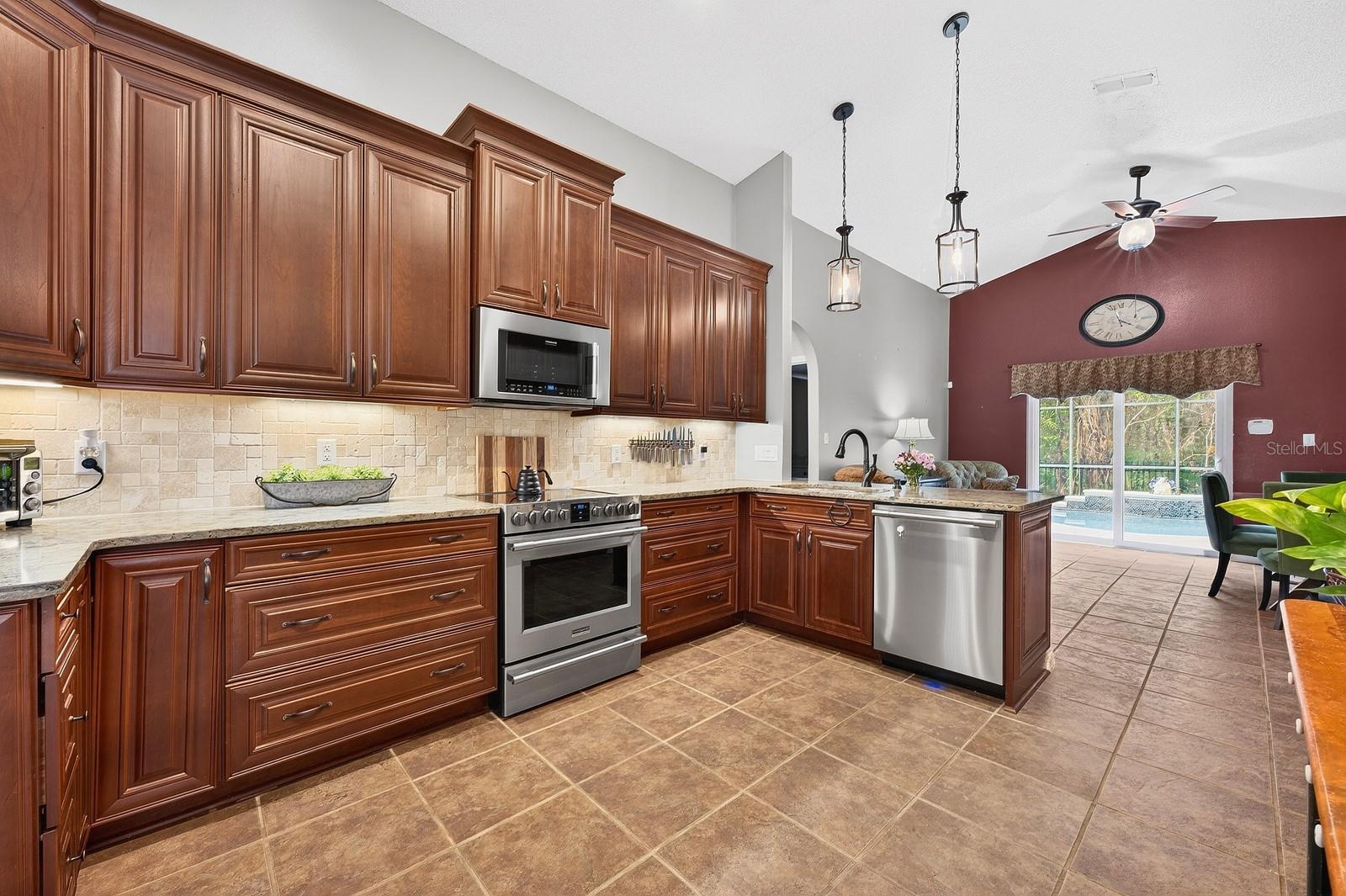 DEAN POINT - Residential