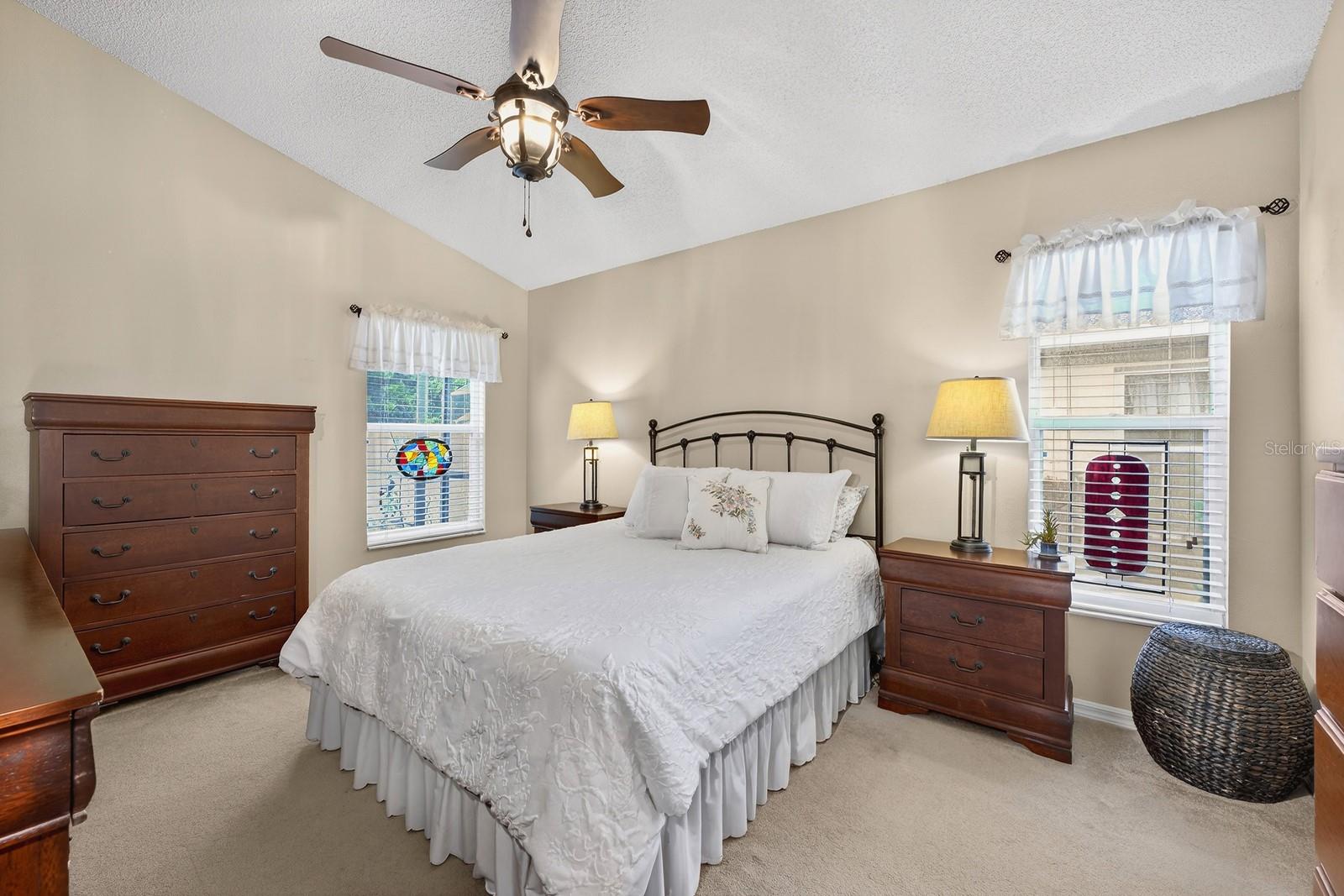 DEAN POINT - Residential