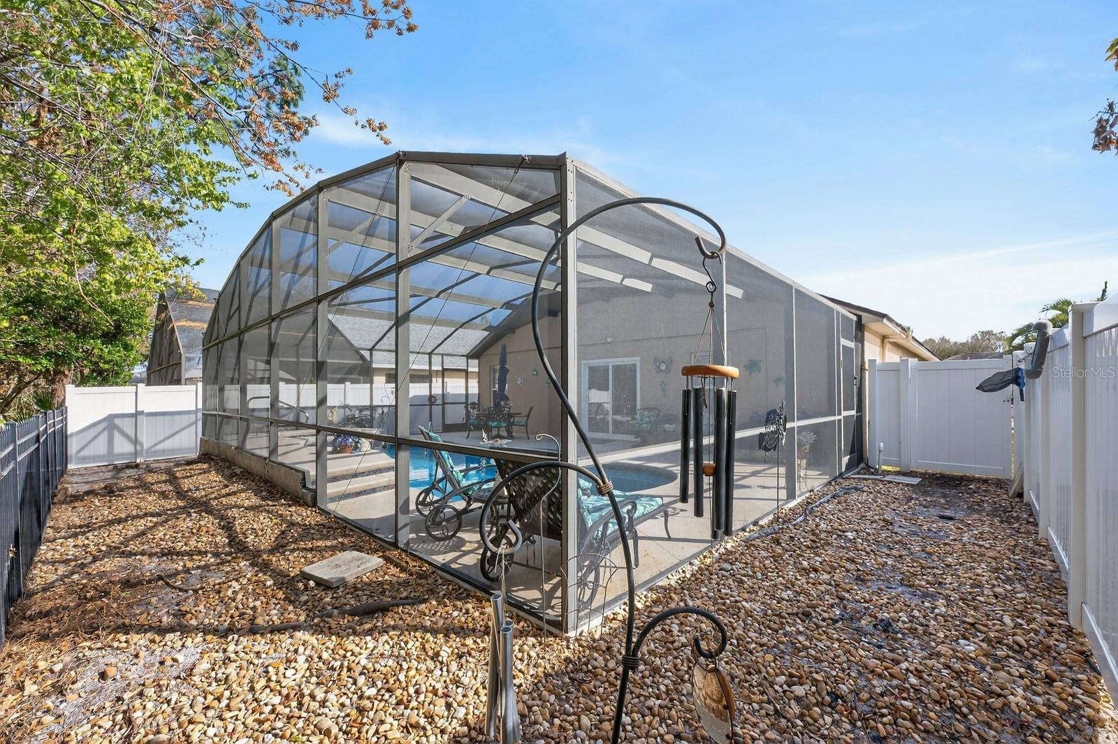 DEAN POINT - Residential