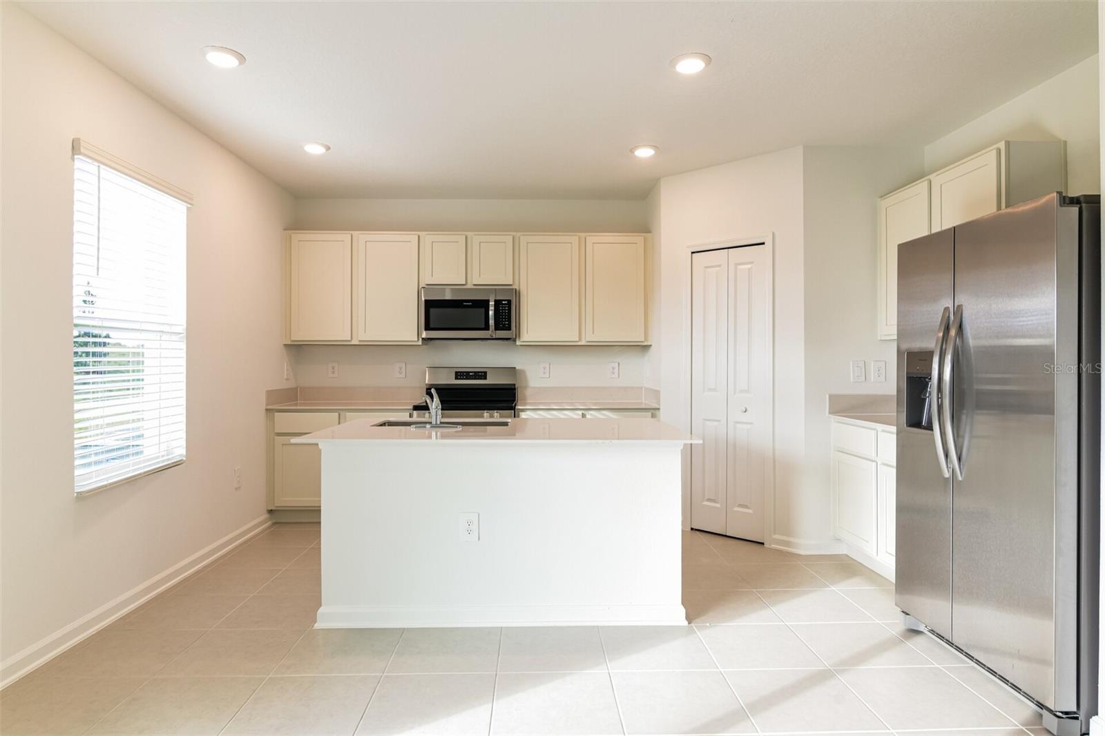 CROSSWINDS EAST PH 1 - Residential Lease