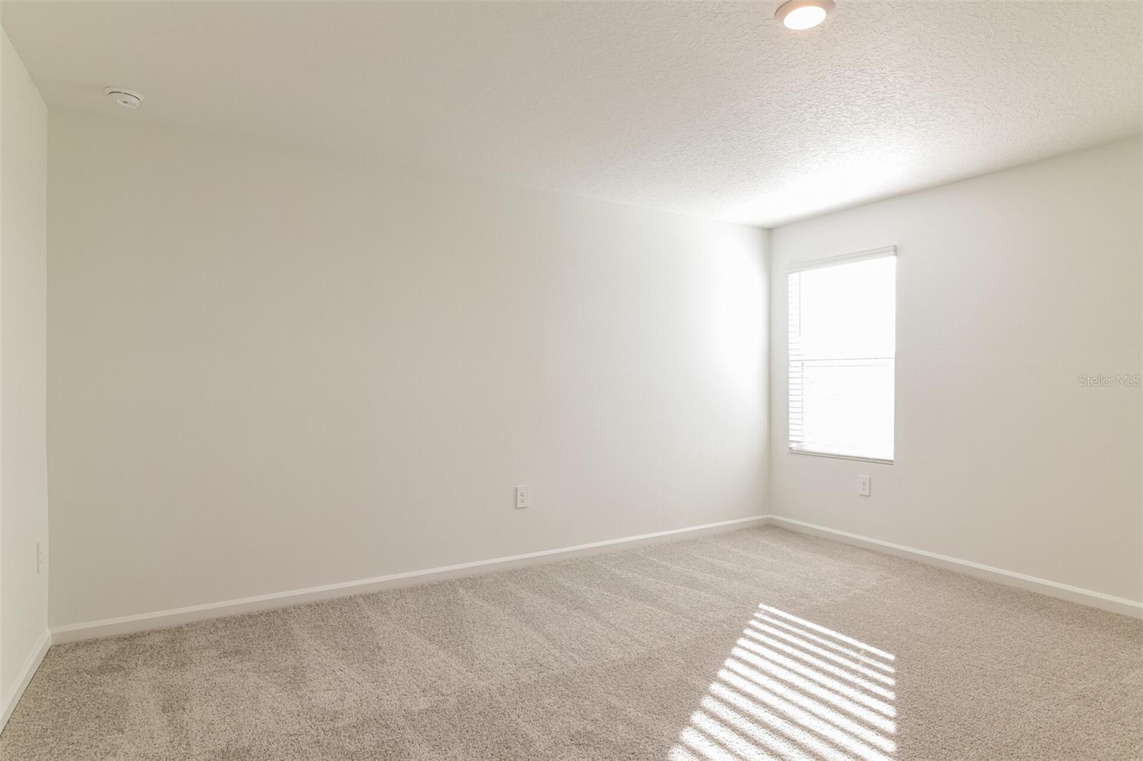 CROSSWINDS EAST PH 1 - Residential Lease