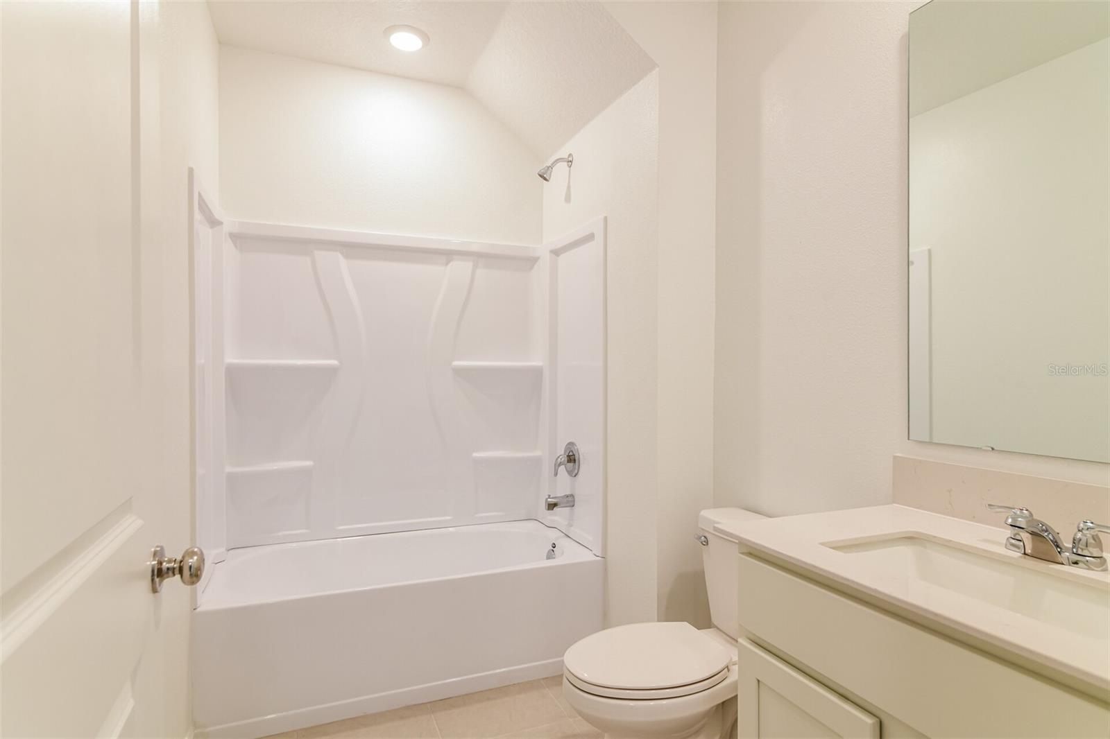 CROSSWINDS EAST PH 1 - Residential Lease