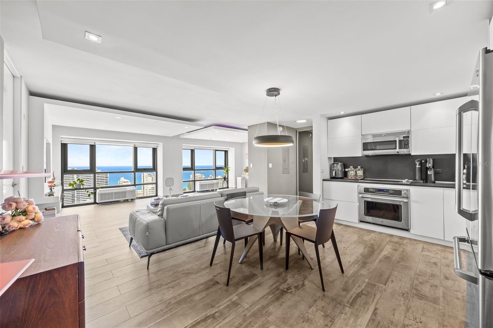 OCEAN PARK - Residential