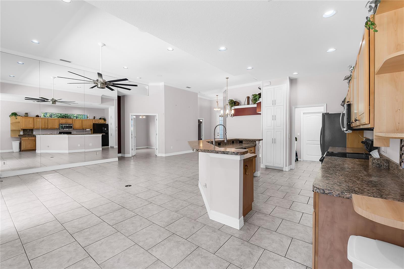 OAK COURT PH 2-A & 2-B - Residential