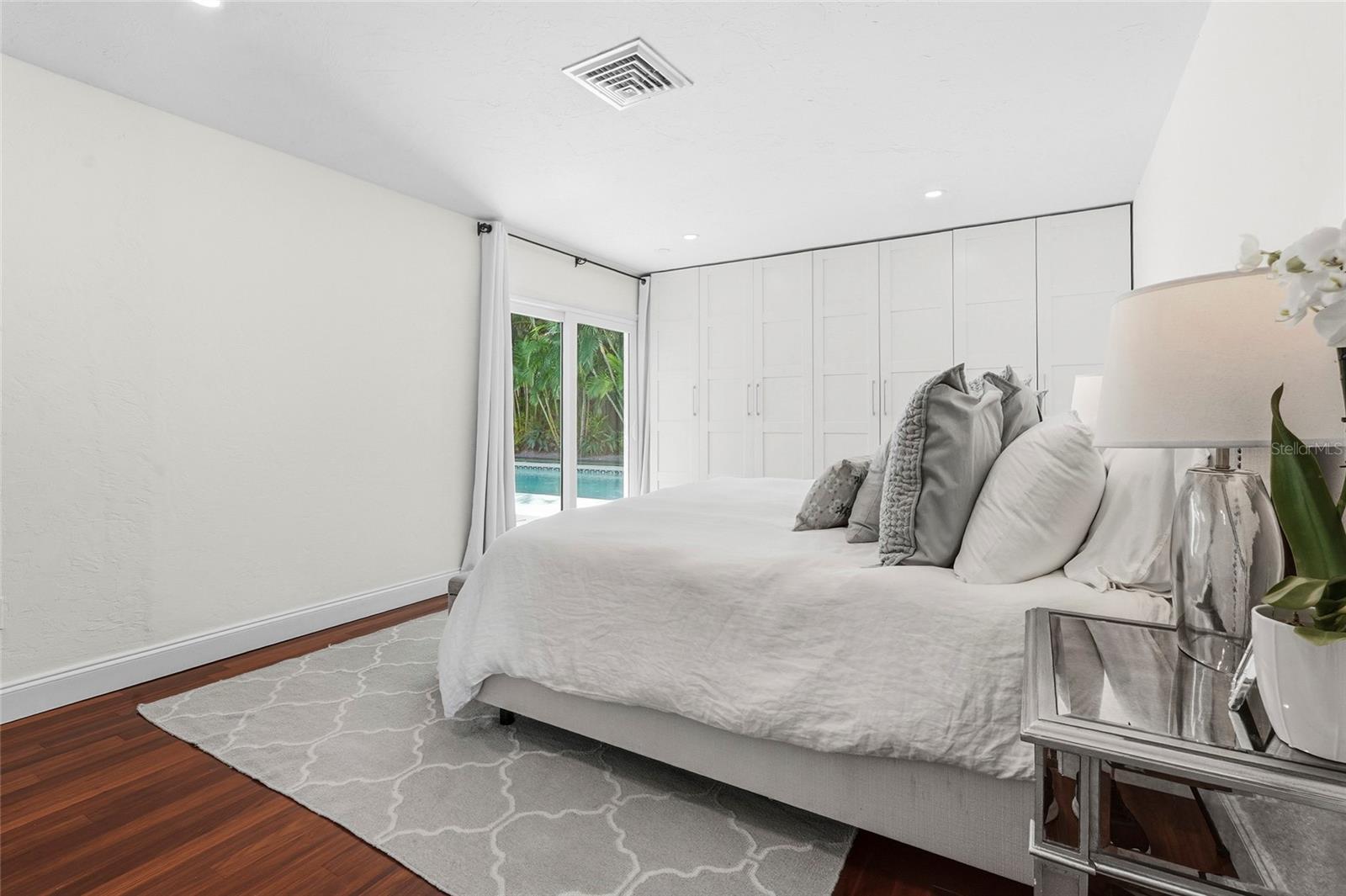 DESOTA PARK - Residential