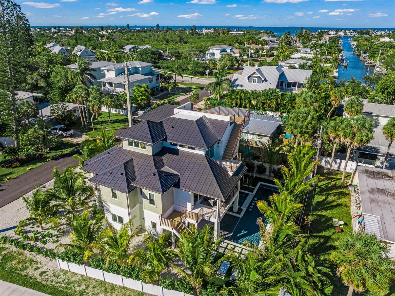 BAY PALMS ADD - Residential