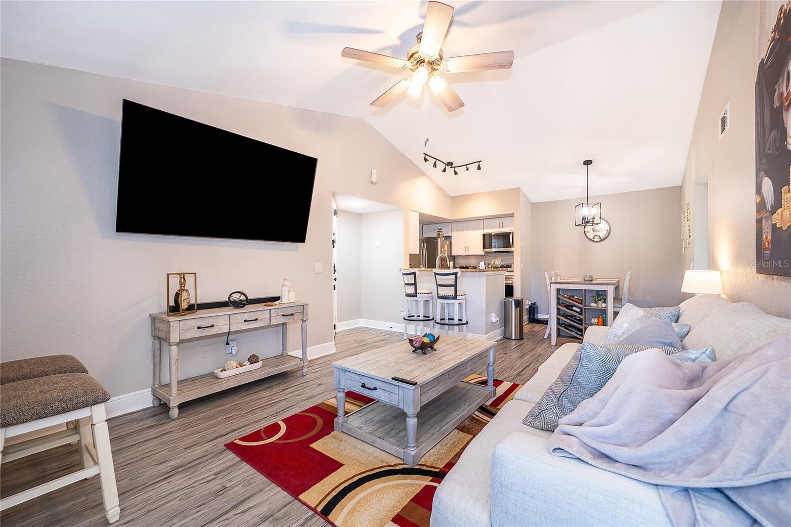 RESIDENCES/MILLENIA - Residential