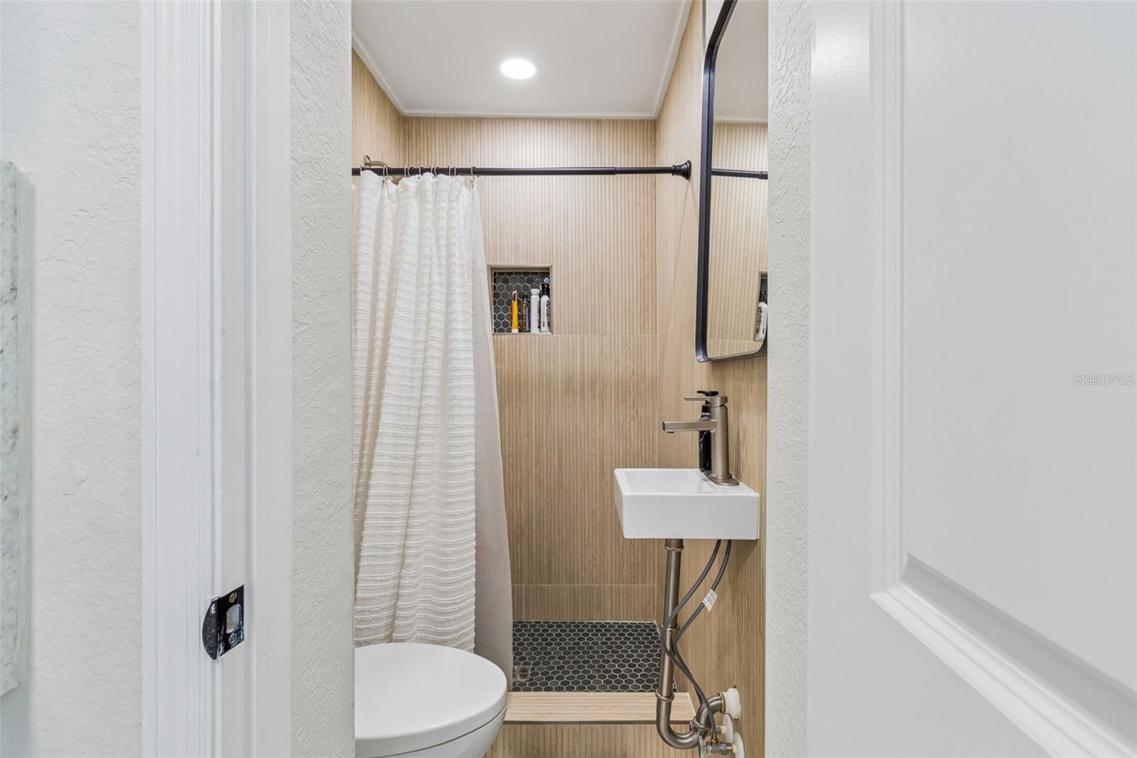 ROLLINS SUB - Residential