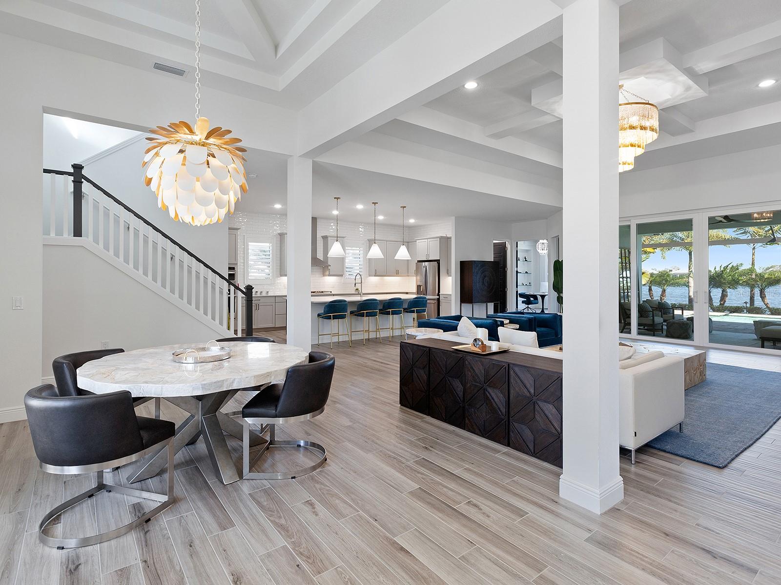 LAKEHOUSE COVE AT WATERSIDE - Residential