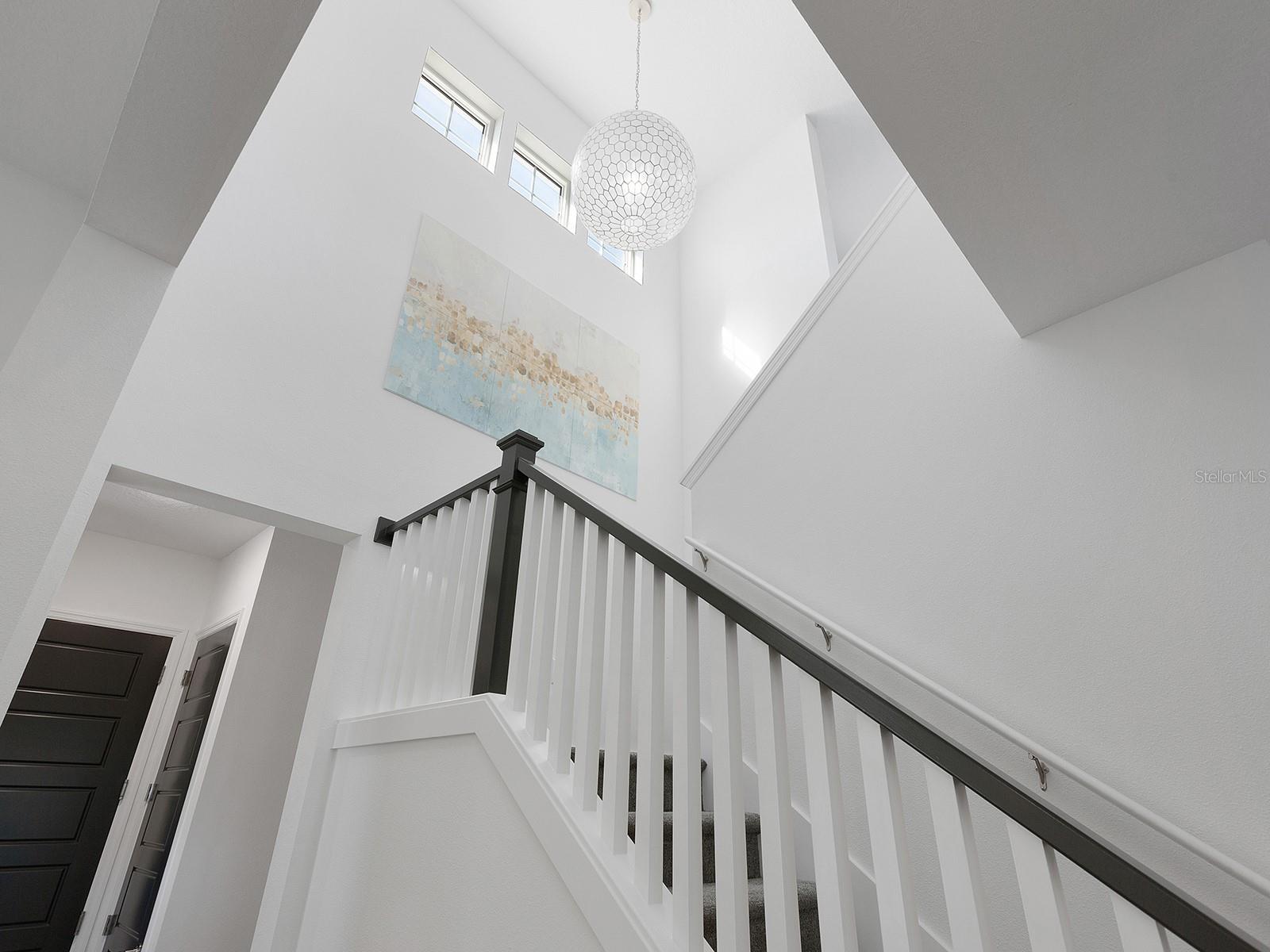 LAKEHOUSE COVE AT WATERSIDE - Residential