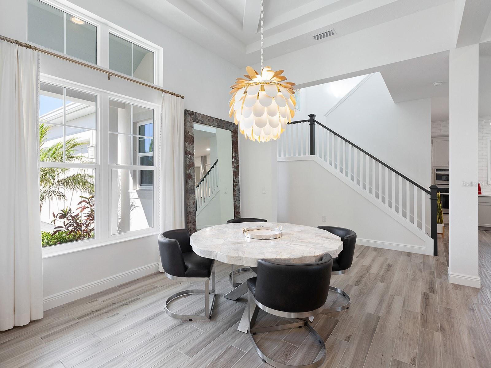 LAKEHOUSE COVE AT WATERSIDE - Residential