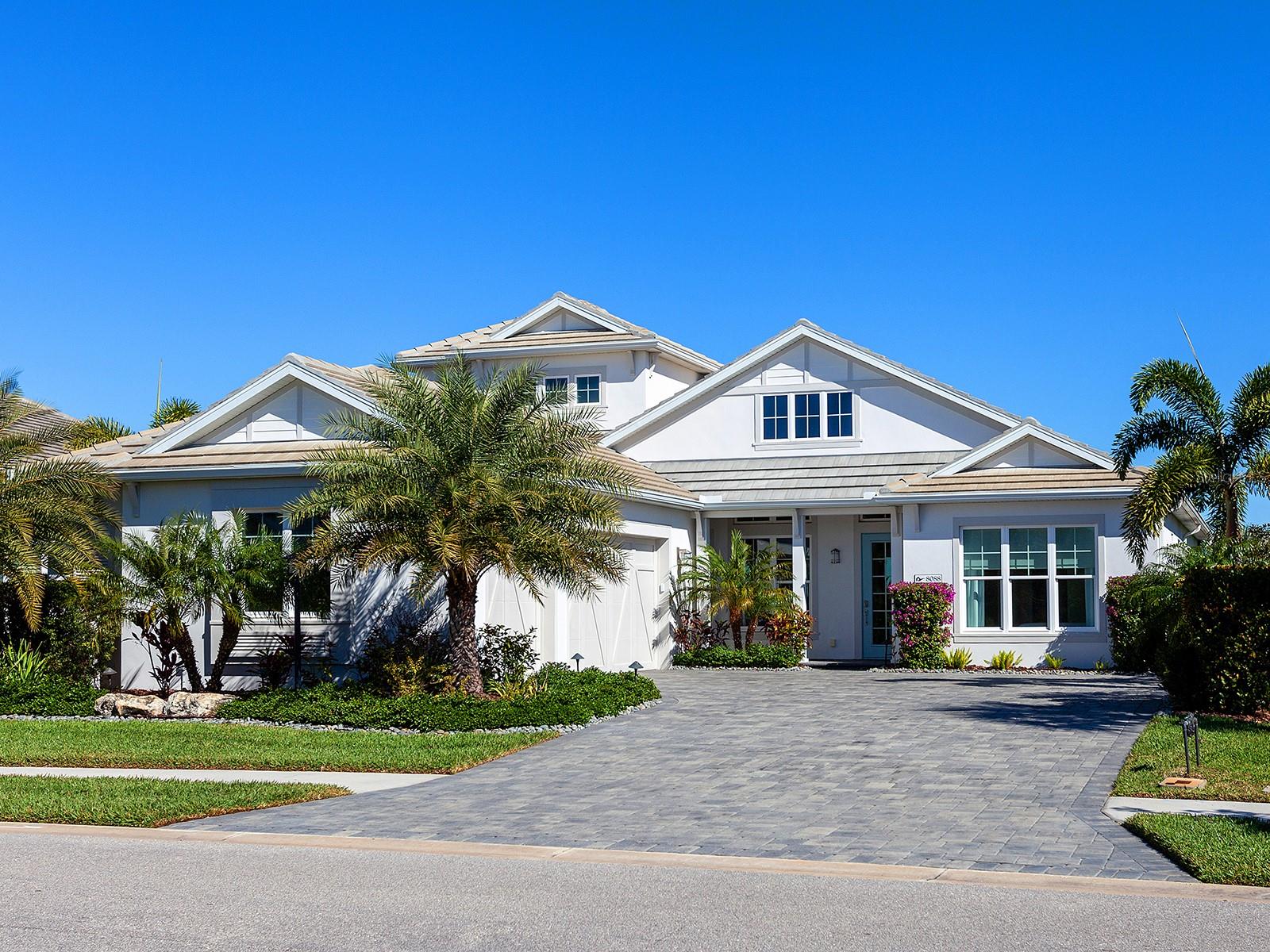 LAKEHOUSE COVE AT WATERSIDE - Residential