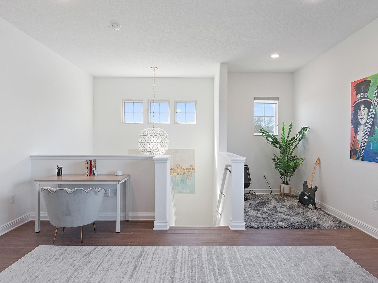 LAKEHOUSE COVE AT WATERSIDE - Residential