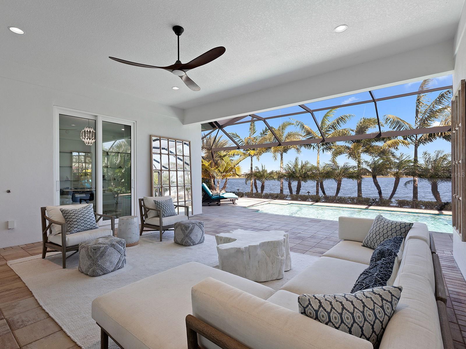 LAKEHOUSE COVE AT WATERSIDE - Residential