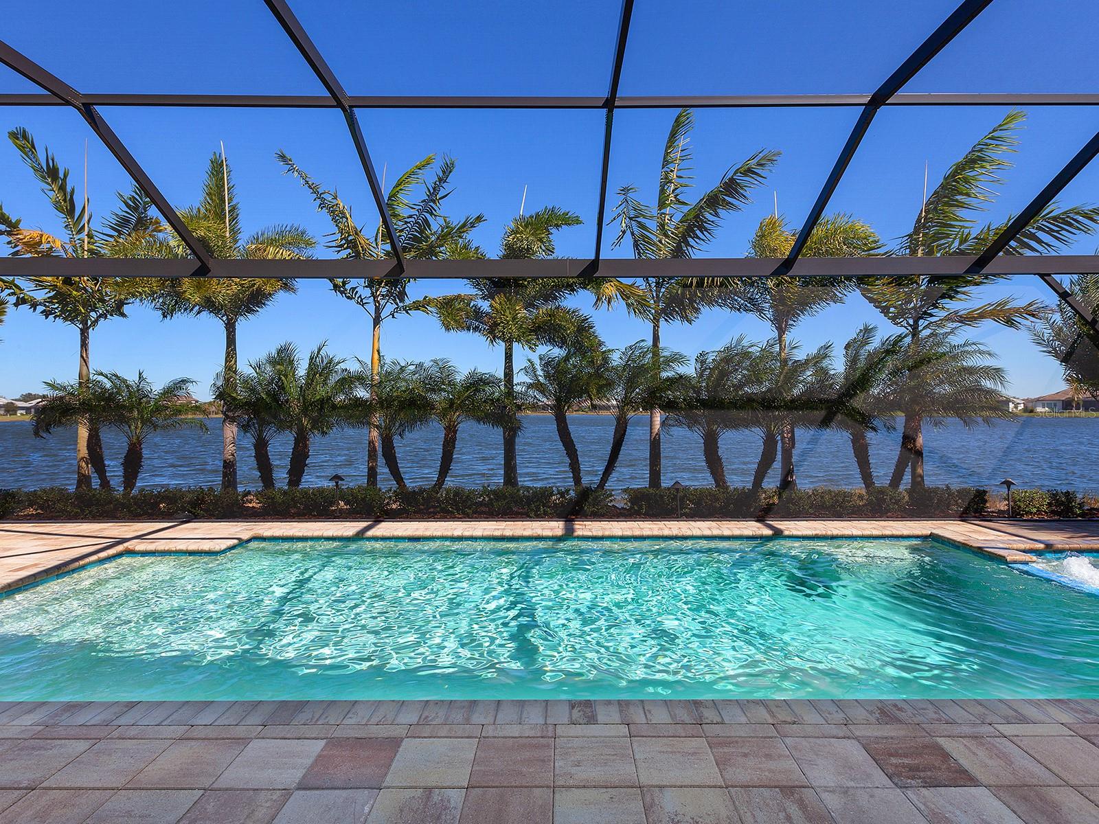 LAKEHOUSE COVE AT WATERSIDE - Residential