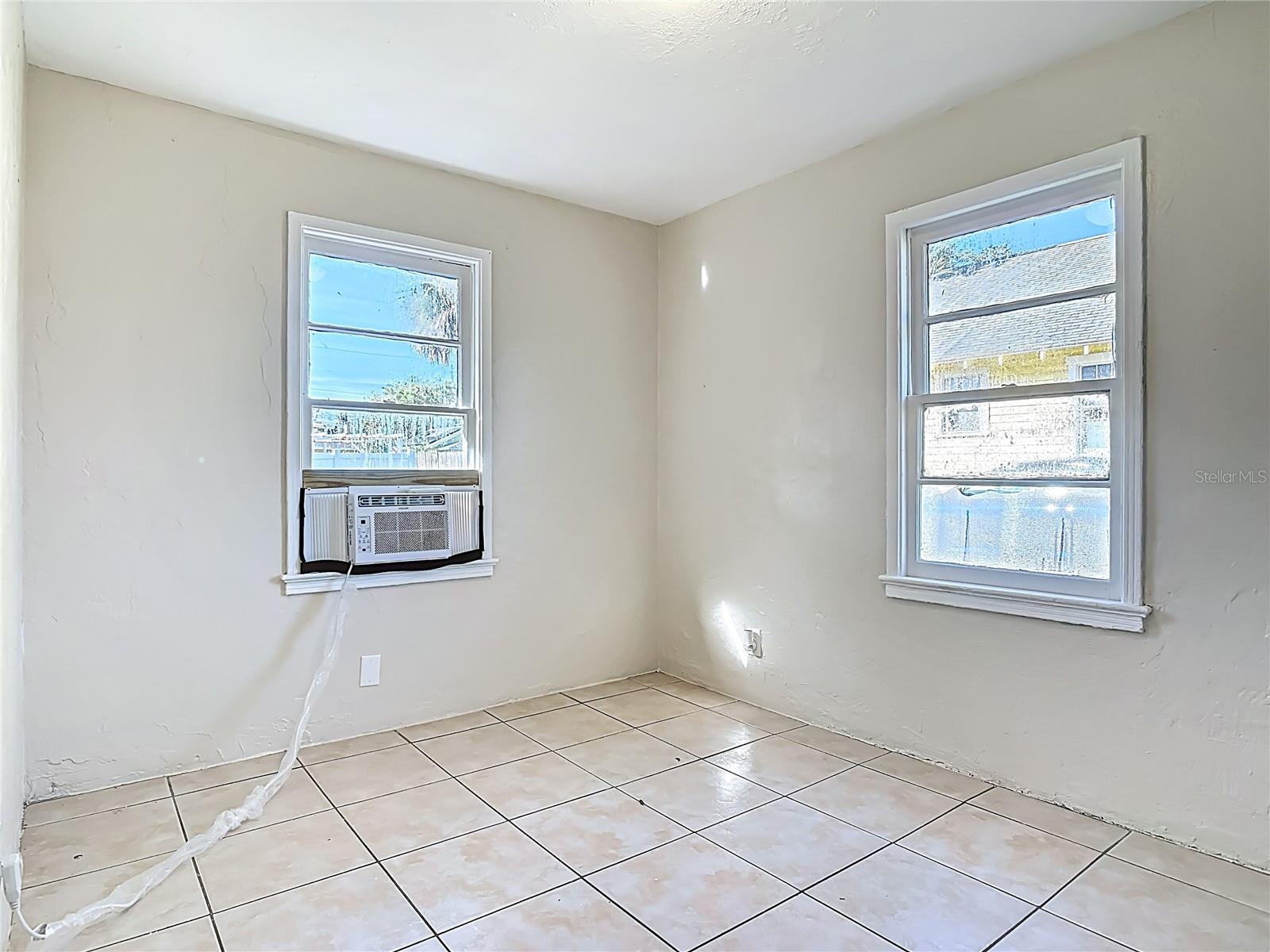 ROGERS & TAYLOR - Residential