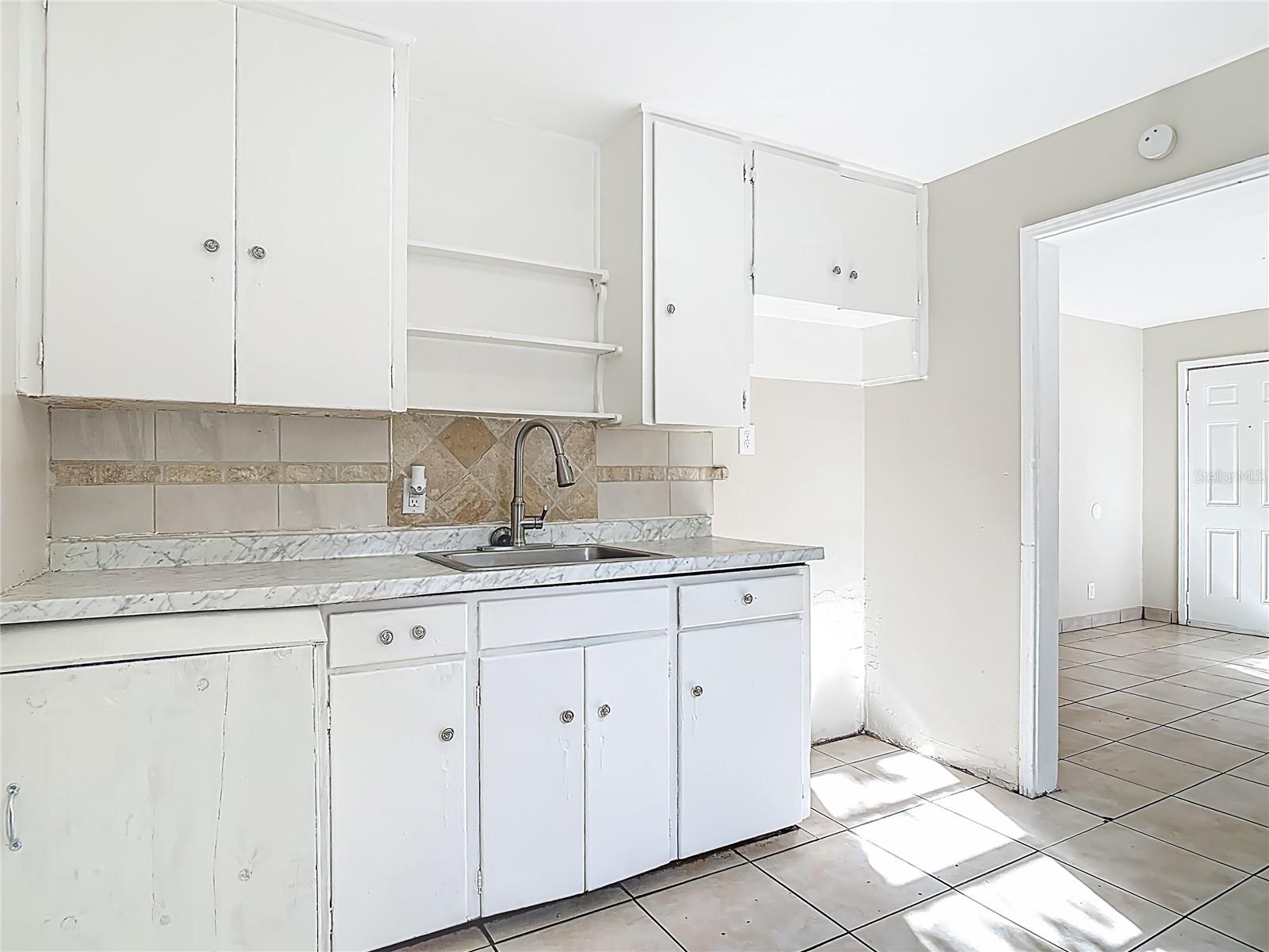 ROGERS & TAYLOR - Residential