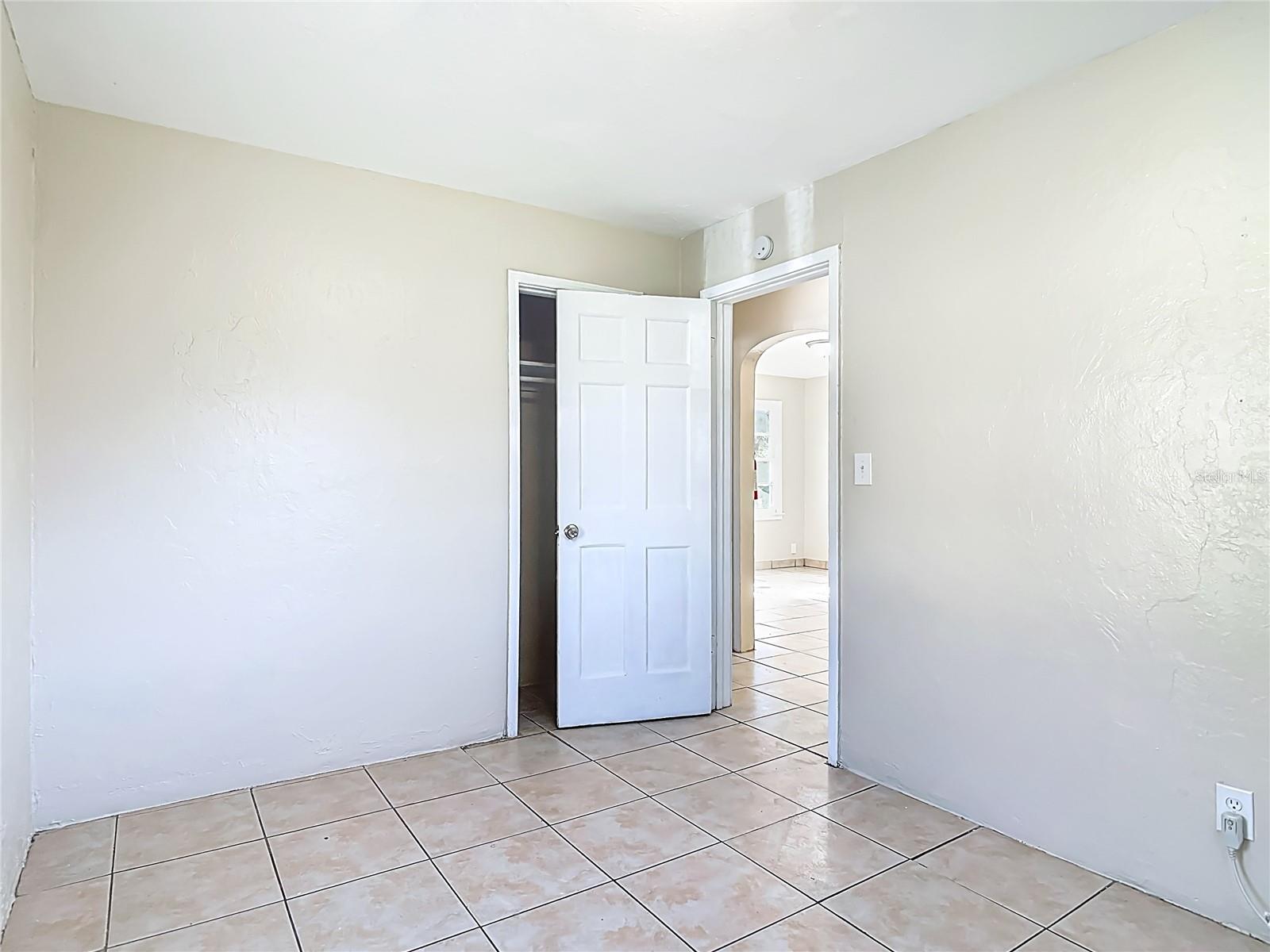 ROGERS & TAYLOR - Residential