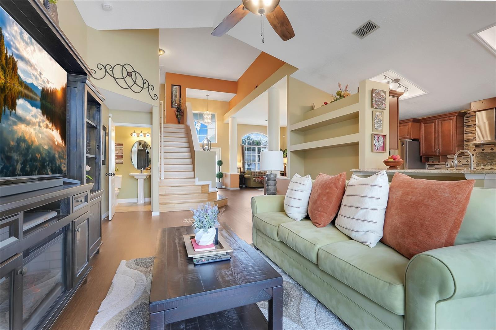 HUNTERS CREEK TR 115 PH 02 - Residential