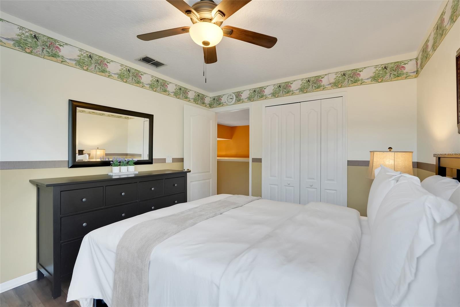 HUNTERS CREEK TR 115 PH 02 - Residential