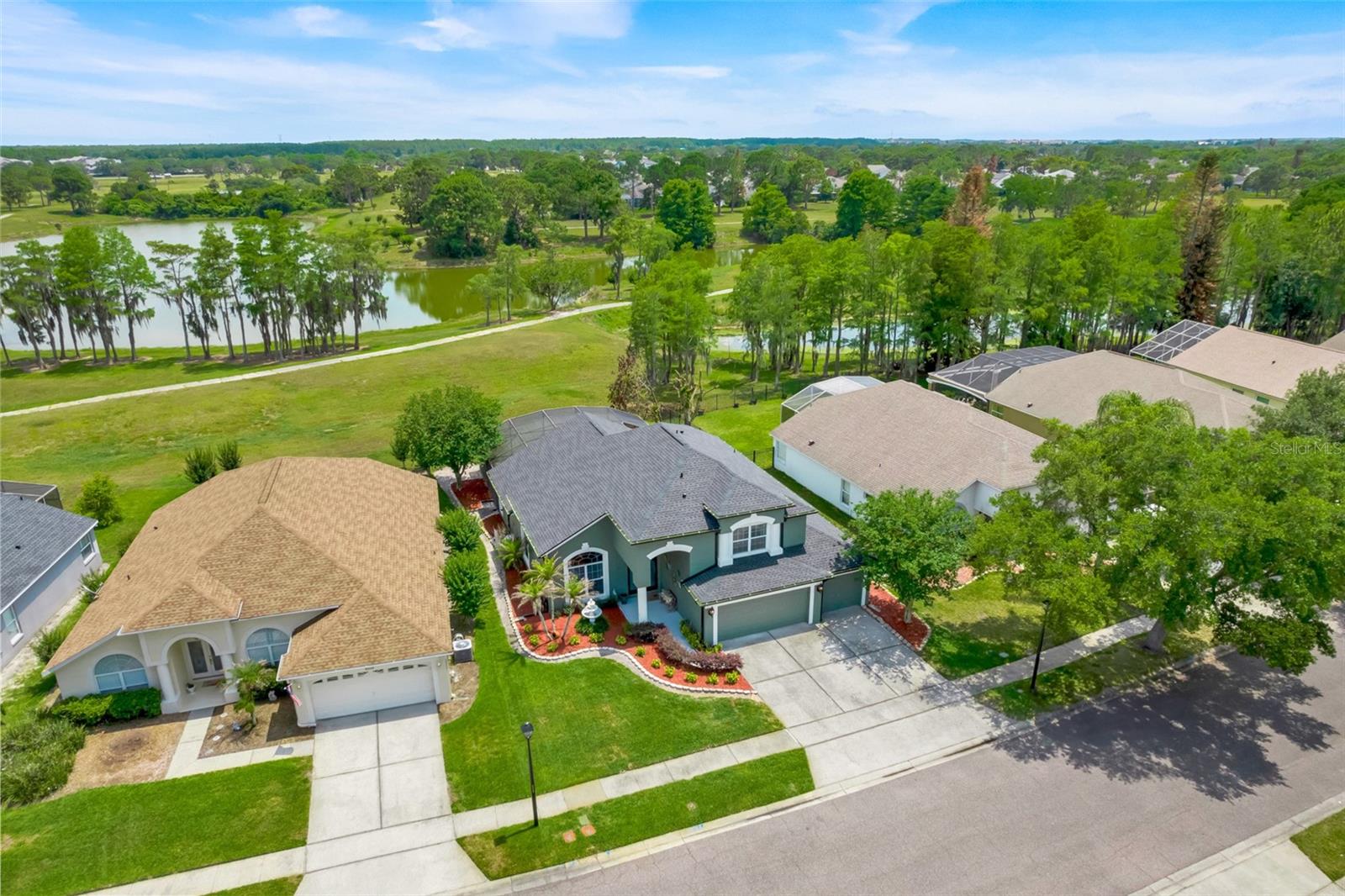 HUNTERS CREEK TR 115 PH 02 - Residential
