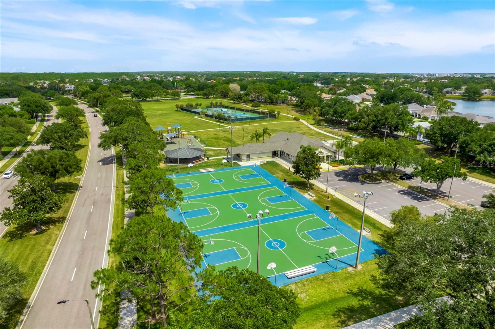HUNTERS CREEK TR 115 PH 02 - Residential