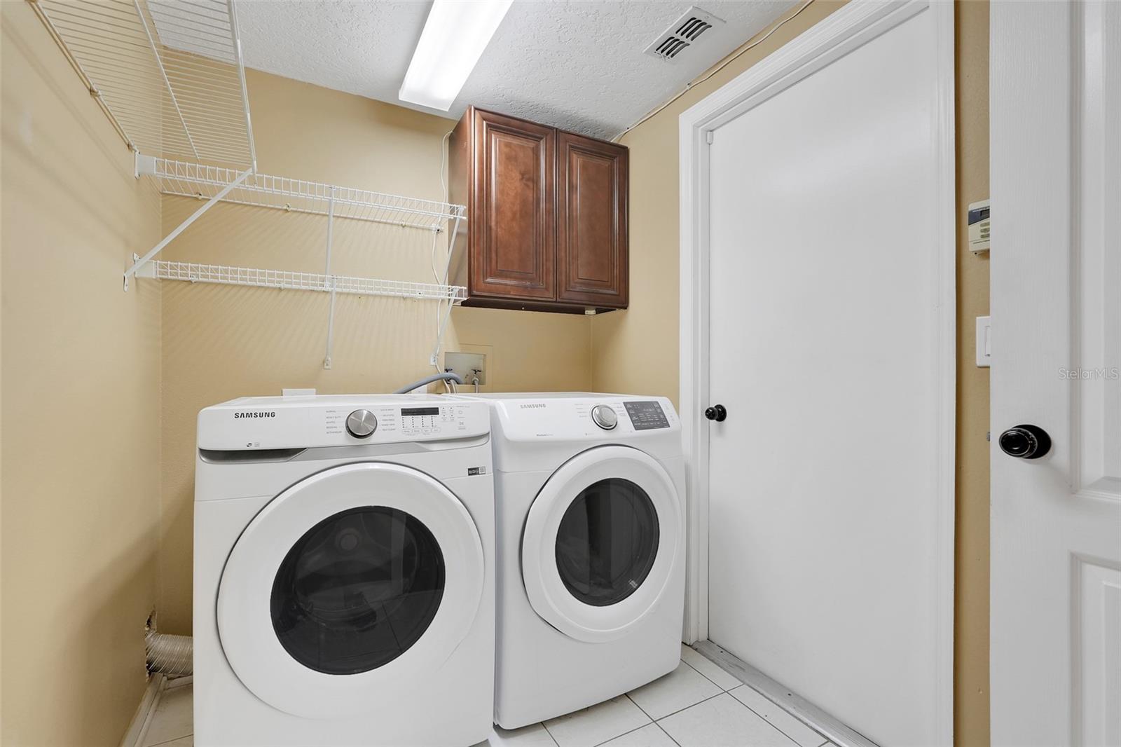 HUNTERS CREEK TR 115 PH 02 - Residential