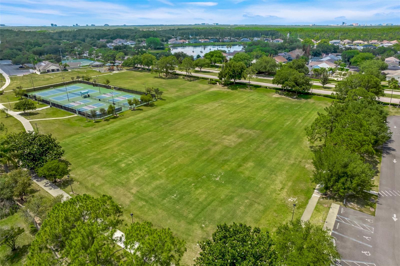 HUNTERS CREEK TR 115 PH 02 - Residential