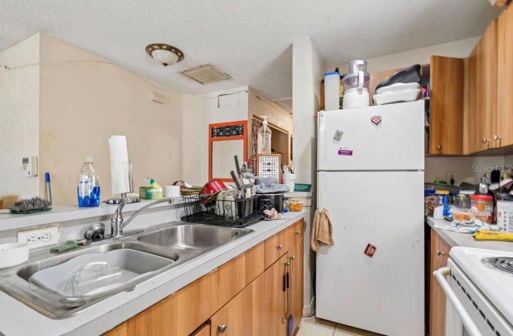 Photo of 1901 E 32nd Avenue, Tampa, FL 33610 (MLS # TB8518011)