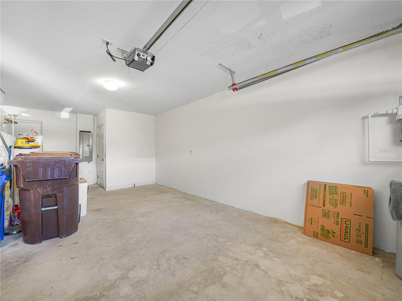 PALMS/ASHTON PH 2 - Residential