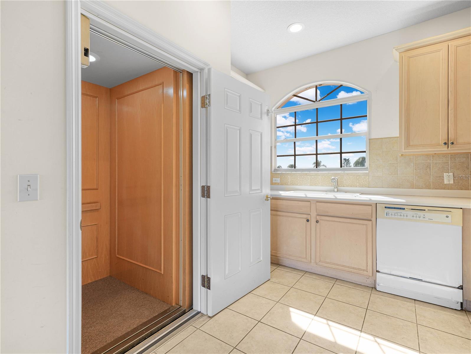 PALMS/ASHTON PH 2 - Residential