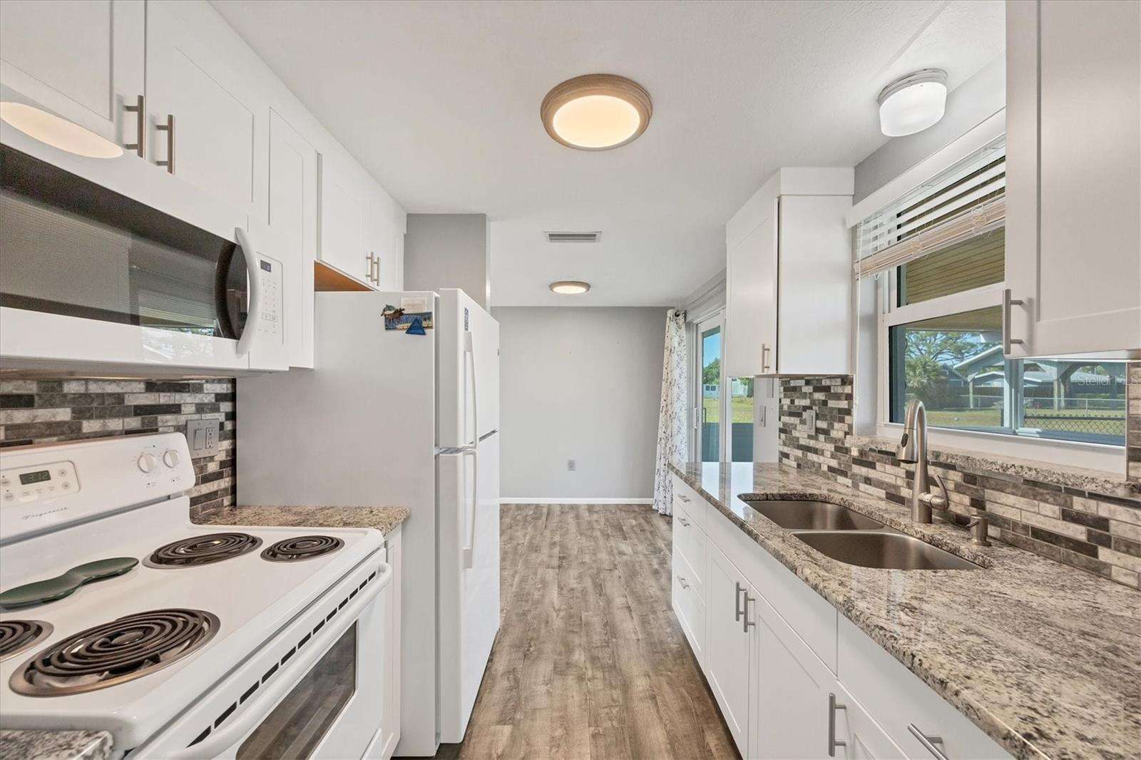 BELAIR TERRACE - Residential