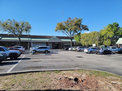Tiny photo for 1927 SW College Road #B, Ocala, FL 34471 (MLS # OM728007)