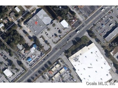Tiny photo for 1927 SW College Road #B, Ocala, FL 34471 (MLS # OM728007)
