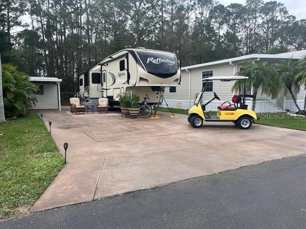 Photo of 447 Pine Loop, Frostproof, FL 33843 (MLS # P4933735)