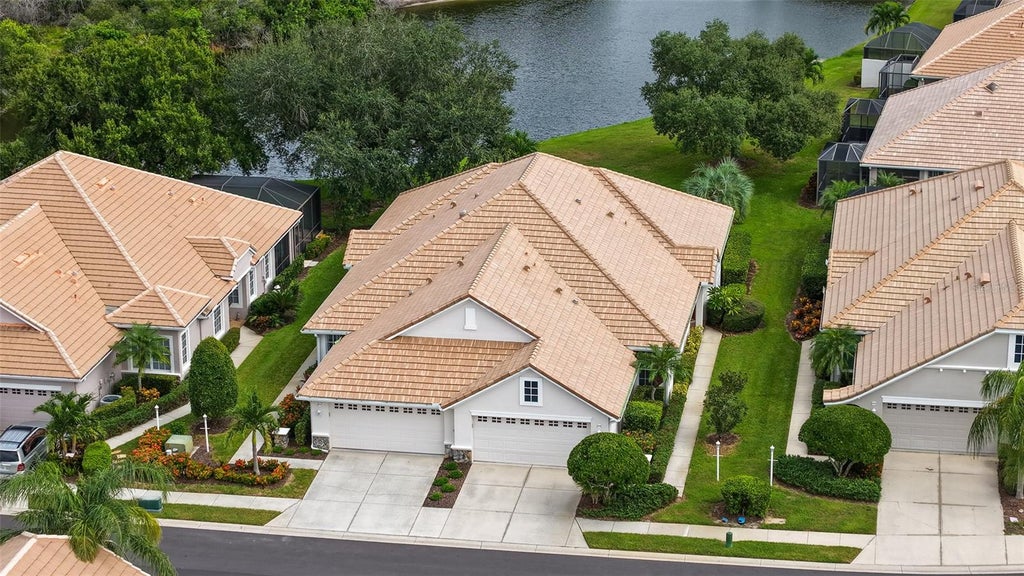 Photo of 6937 Woodmore Terrace, Lakewood Ranch, FL 34202 (MLS # A4709581)
