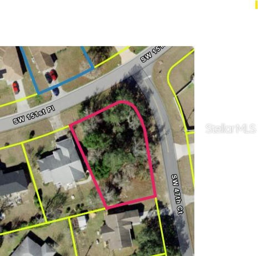Excellent investment opportunity in Ocala!
Land located at SW 151st Pl, Ocala, FL 34473, identified by Parcel ID 8001-0126-04, in a constantly growing and appreciating area.

Situated in a quiet residential area, the lot offers the ideal setting for the construction of a single-family home, making it a great option for both those wishing to build and investors seeking potential for appreciation in the medium and long term. The location in Ocala combines quality of life, contact with nature, and easy access to main roads, businesses, and services in the region.

The property is registered in the public databases of Marion County, guaranteeing transparency and security in the transaction. An excellent chance to acquire a well-located plot of land in one of the fastest-growing markets in Florida.

Don't miss this opportunity! Contact us for more information.