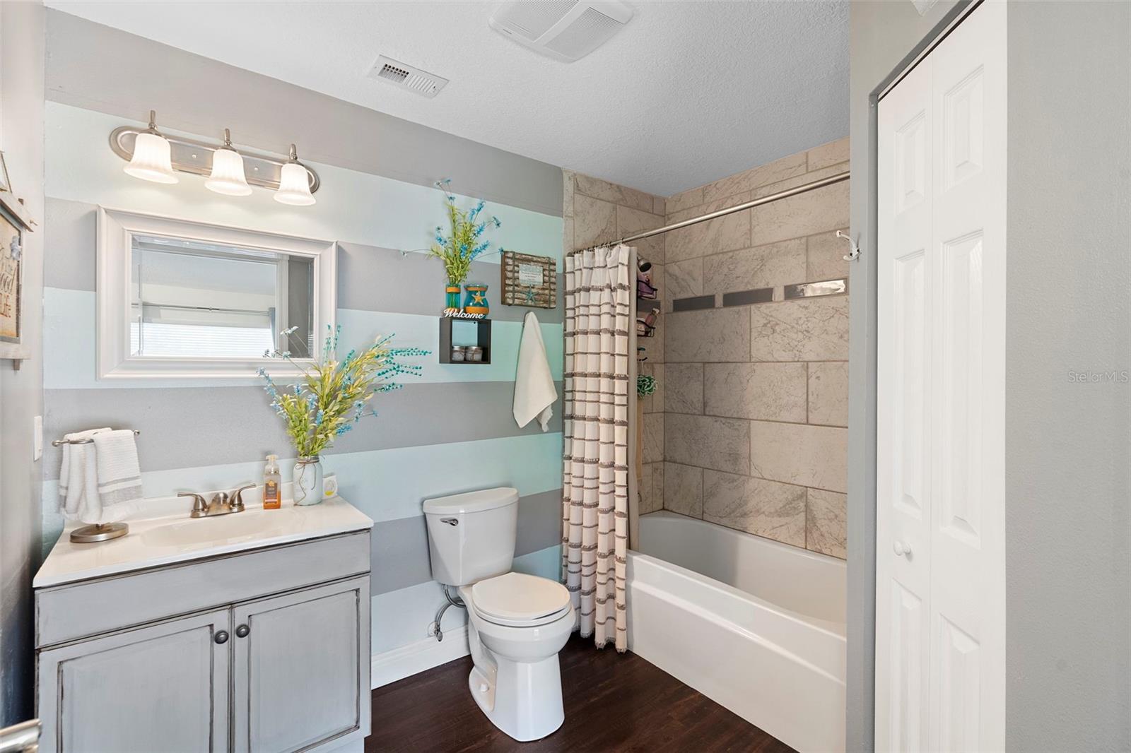 FOREST LAKE SUB - Residential