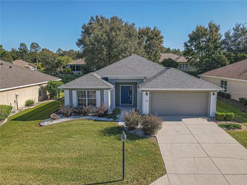 A home in SUMMERFIELD