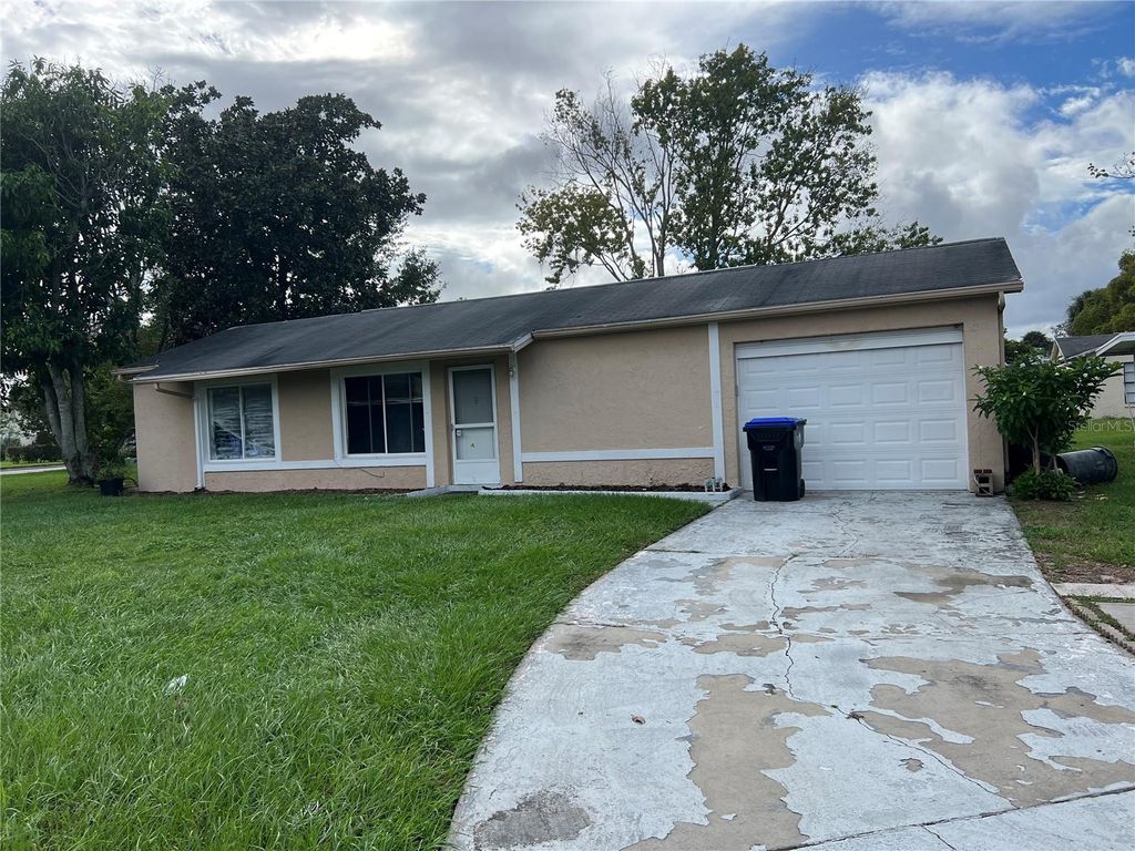 Photo of 10230 Genesee Lane, Orlando, FL 32821 (MLS # O6354354)