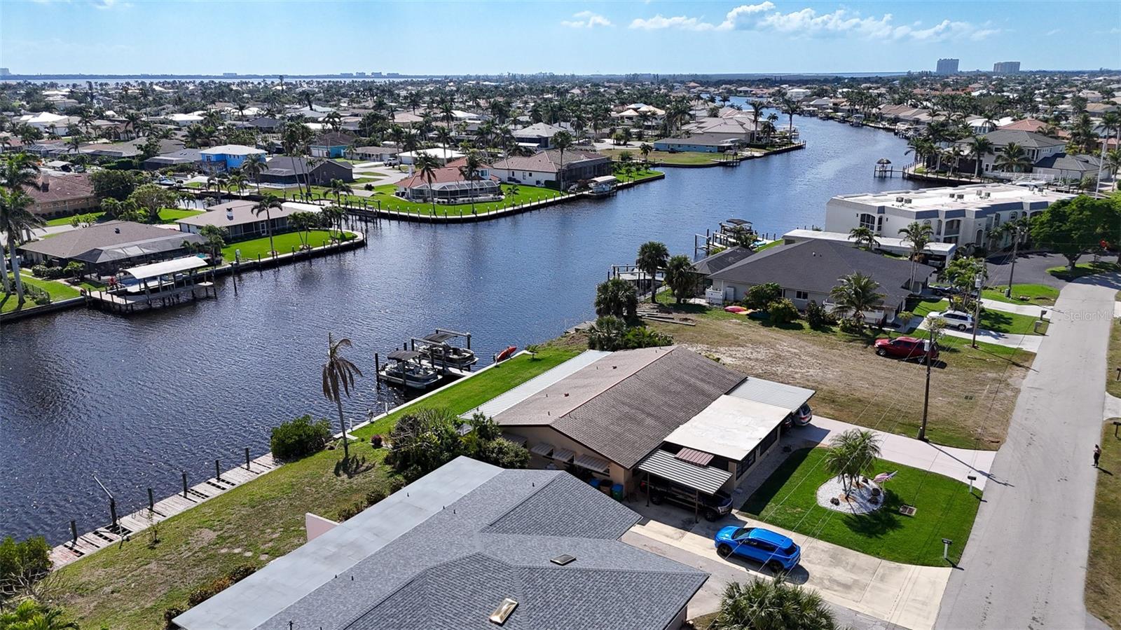 CAPE CORAL - Residential Income
