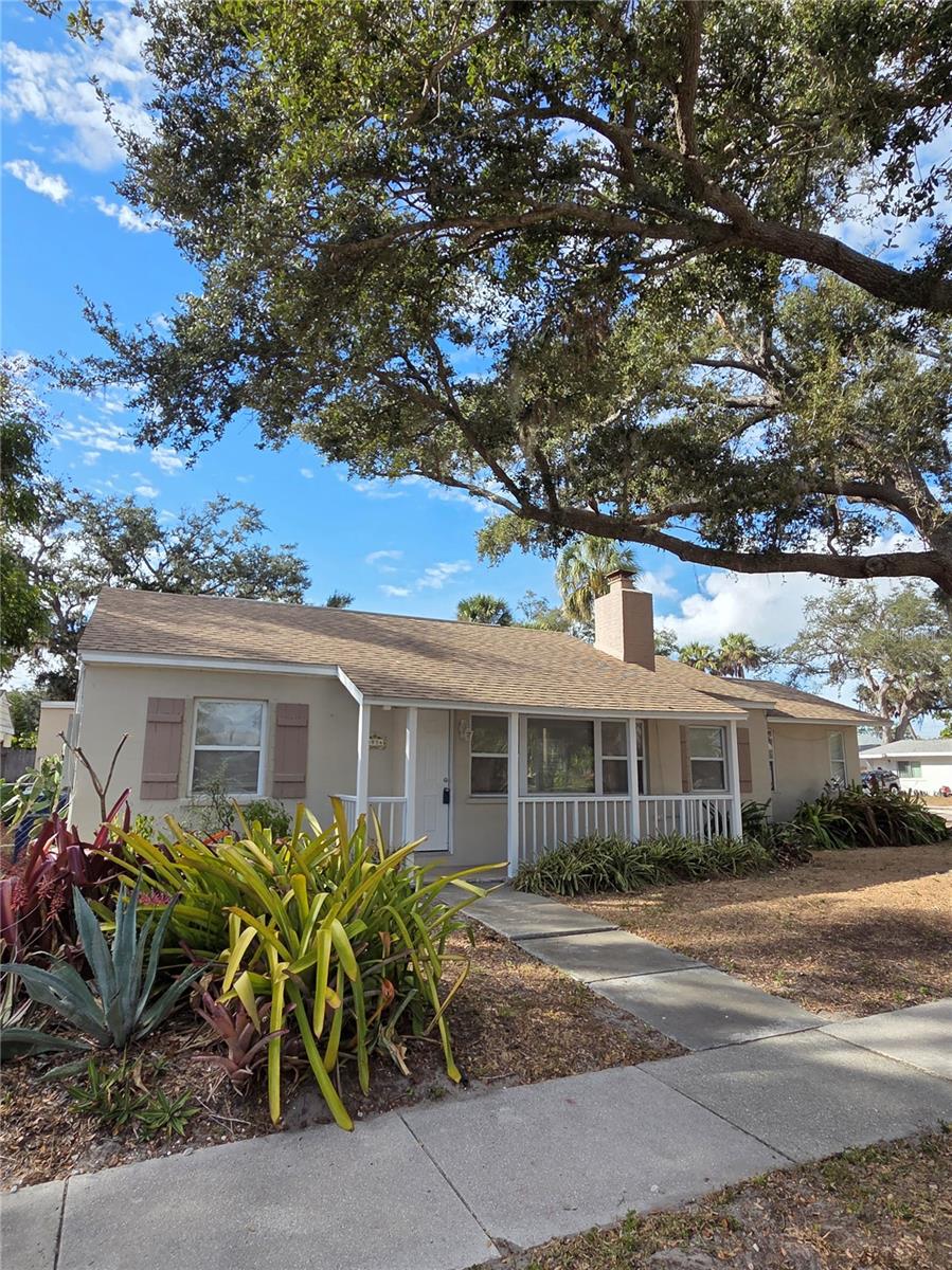 BROOKSIDE - Residential