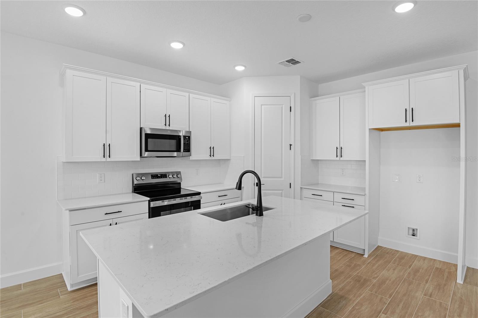 SEASONS AT WATERSTONE - Residential