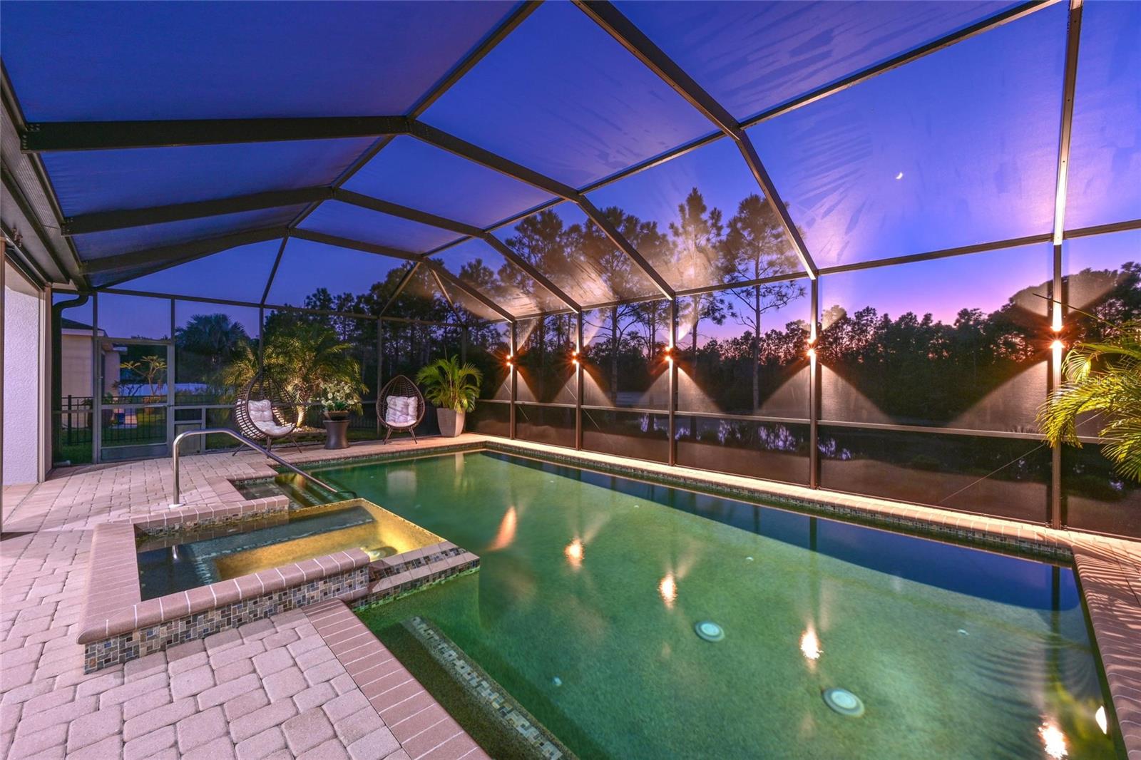 MCKINLEY OAKS - Residential