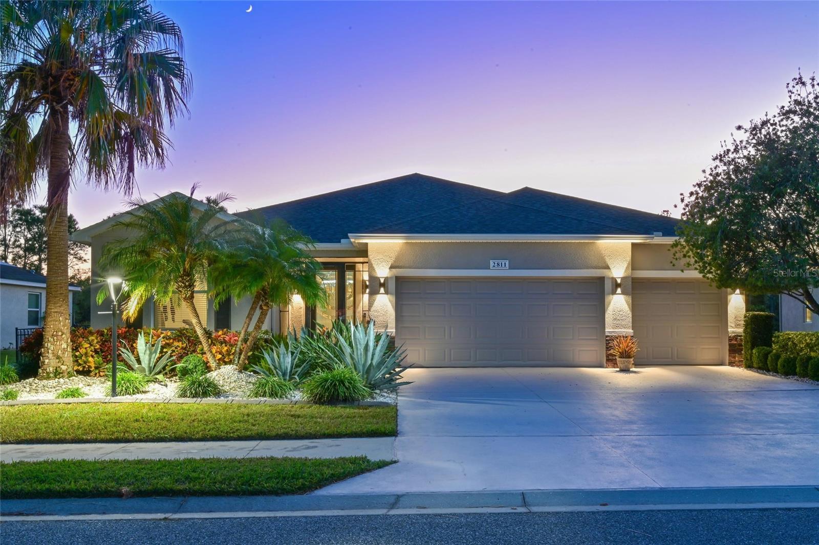 MCKINLEY OAKS - Residential